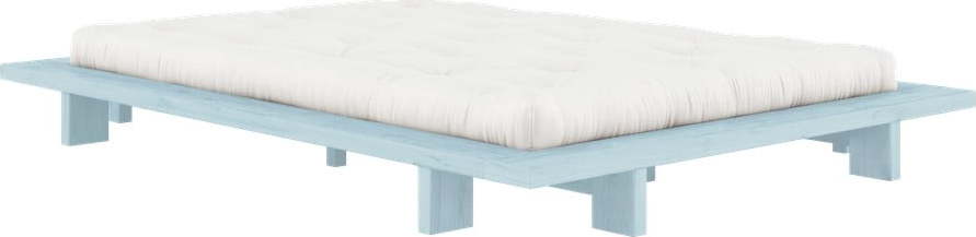 Světle modrá dvoulůžková postel z borovicového dřeva s roštem 140x200 cm Japan – Karup Design Karup Design
