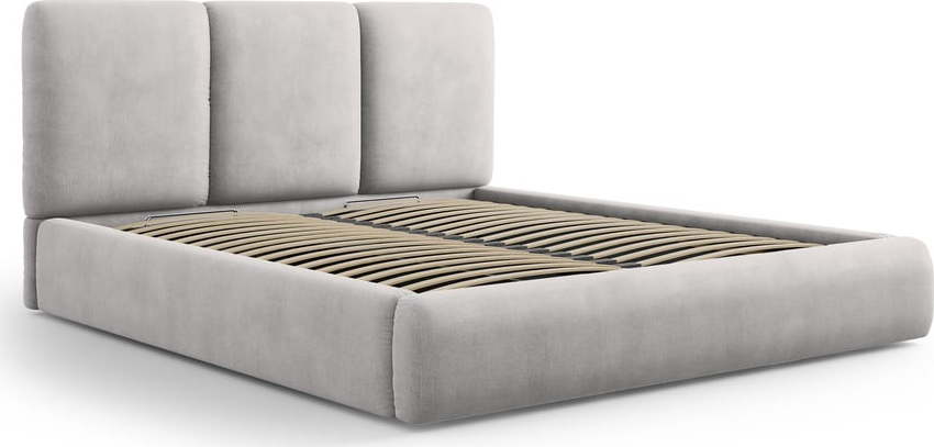 Světle šedá čalouněná dvoulůžková postel s úložným prostorem s roštem 200x200 cm Brody – Mazzini Beds Mazzini Beds